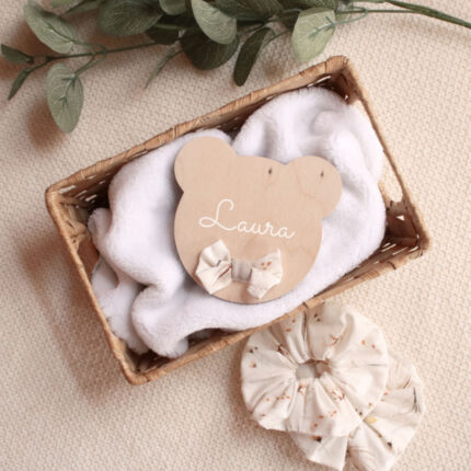 míľniková kartička, personalizovaná míľniková kartička, vitaj svet, hello world, darček pri narodení