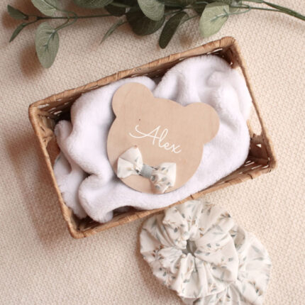 míľniková kartička, personalizovaná míľniková kartička, vitaj svet, hello world, darček pri narodení