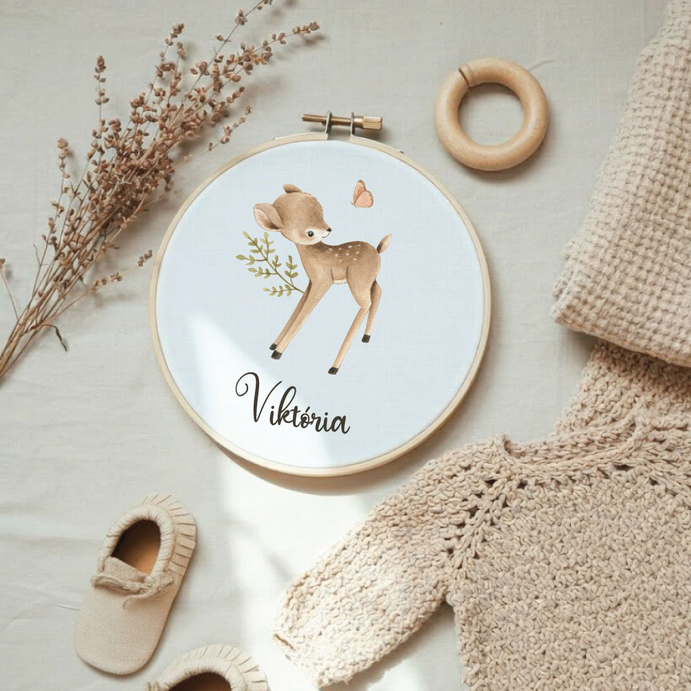 Kruh s menom Srna darček pri narodení, darček pre novorodenca, personalizovaný darček, dekorácia detskej izby