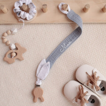 klip na cumlík, personalizovaný klip na cumlík, novorodenec, darček pre novorodenca, darček pri narodení, darček pri narodení dieťaťa, klip na cumlík, klip na cumlík s menom