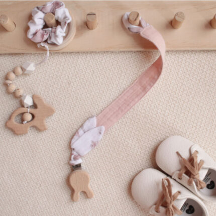 klip na cumlík, personalizovaný klip na cumlík, novorodenec, darček pre novorodenca, darček pri narodení, darček pri narodení dieťaťa, klip na cumlík, klip na cumlík s menom