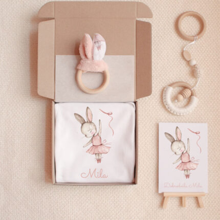 telegram, telegram ob rojstvu, telegram v porodnišnico, darilo ob rojstvu, darilo za novorojenčka, paket ob rojstvu, paket v porodnišnico, personalizirano darilo, personaliziran bodi, grafika, grafika z rojstnimi podatki, čestitka, čestitka ob rojstvu